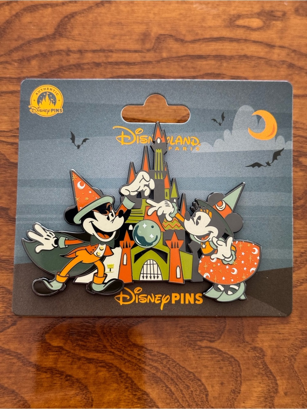 Disneyland Paris Halloween Mickey & Minnie Pin